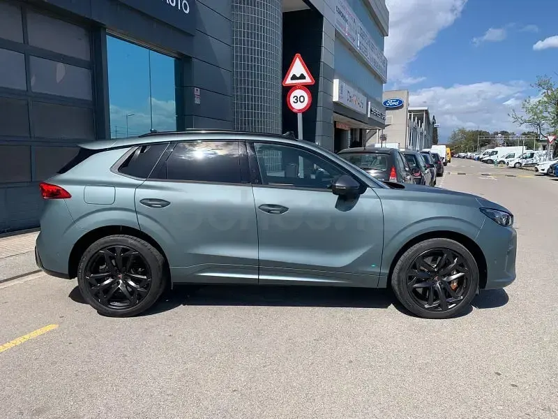 Usado Cupra Terramar VZ 272 CV (200 kW) 2025 Gris / plata SUV