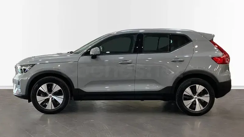 Brugt Volvo XC40 Core 163 HK (119 kW) 2025 Grå SUV
