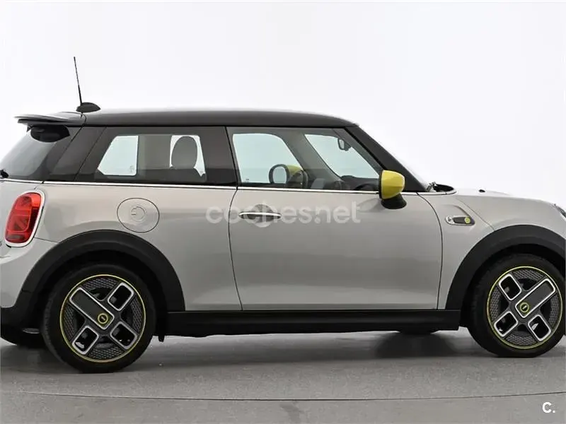 Usado Mini Cooper SE 135 kW (184 CV) 2021 Eléctrico Utilitario