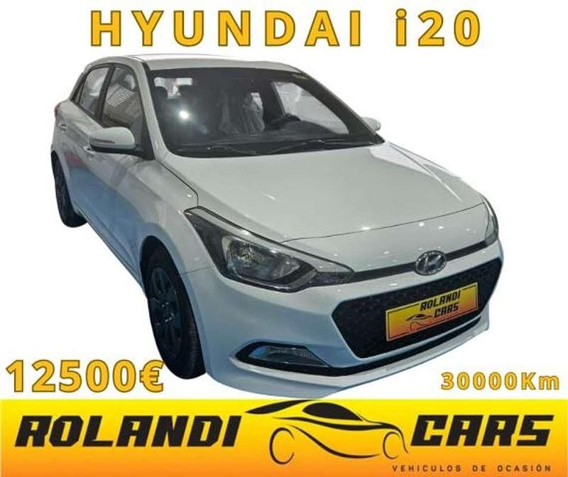 Usado Hyundai i20 Style 100 CV (73 kW) 2018 Blanco Berlina