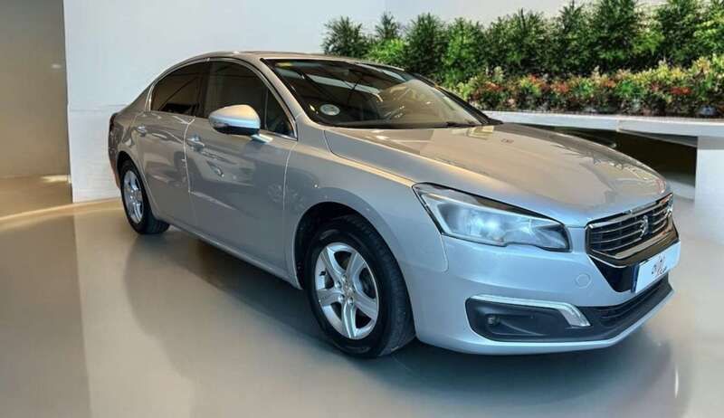 Gris Usado 2016 Peugeot 508 Allure Berlina | 9990 € (Precio justo) - Imagen 1/4