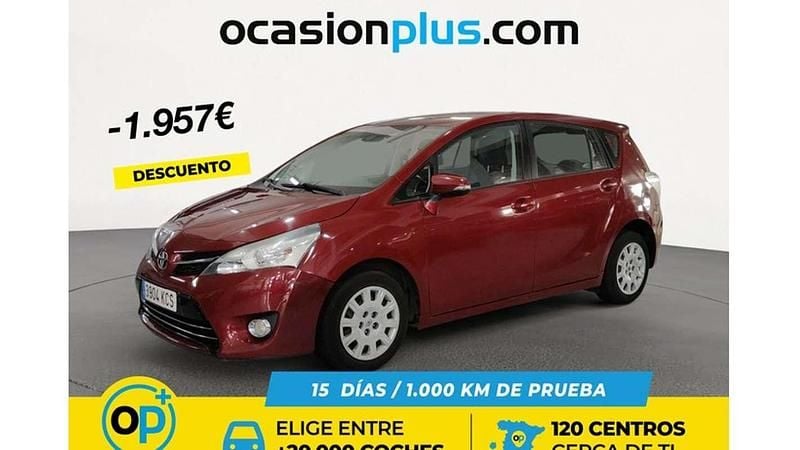 Rojo Usado 2017 Toyota Verso Business Edition Monovolumen | 11.288 € (Buen precio) - Imagen 1/4
