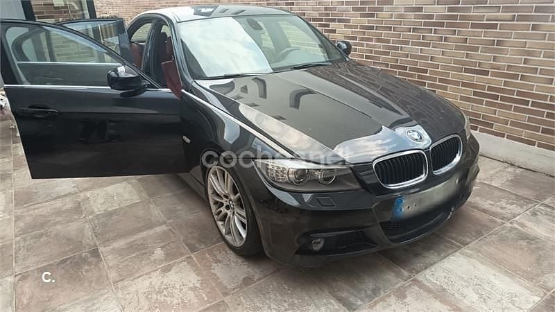 Negro Usado 2013 BMW 320 Gran Turismo Berlina | 8000 € (Precio justo) - Imagen 1/4