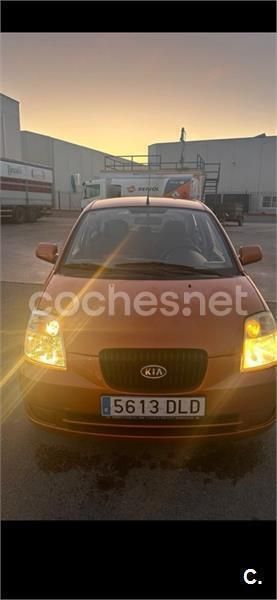 Naranja Usado 2005 Kia Picanto LX Utilitario | 2300 € (Buen precio) - Imagen 1/4