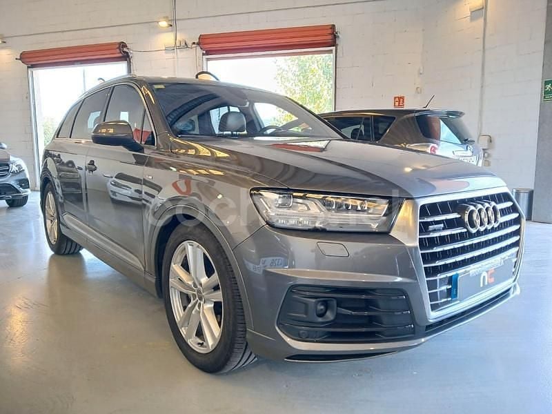 Usado Audi Q7 Sport 272 CV (200 kW) 2018 Gris / plata SUV