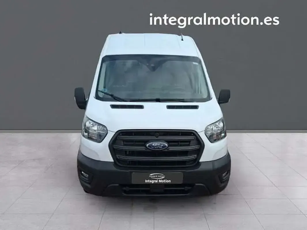 Usado Ford Transit Trend 131 CV (96 kW) 2024 Blanco Van