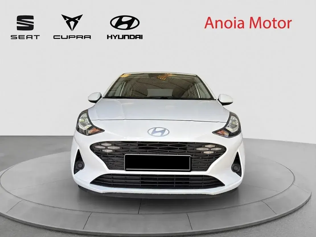 Usado Hyundai i10 67 CV (49 kW) 2024 Blanco Utilitario