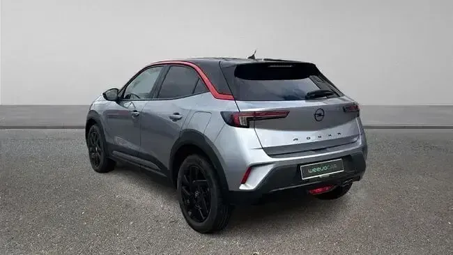 Usado Opel Mokka GS Line 130 CV (95 kW) 2022 Gris SUV