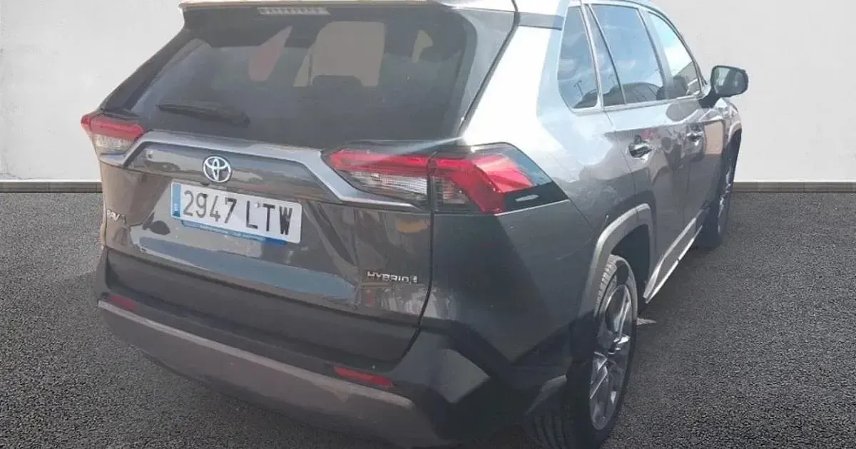 Usado Toyota RAV4 Hybrid Luxury 218 CV (160 kW) 2021 SUV