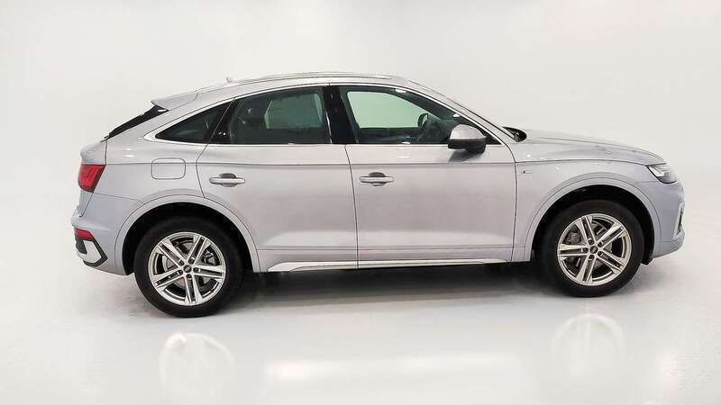 Plateado Usado 2023 Audi Q5 Sportback S-Line SUV | 49.550 € (Buen precio) - Imagen 1/4