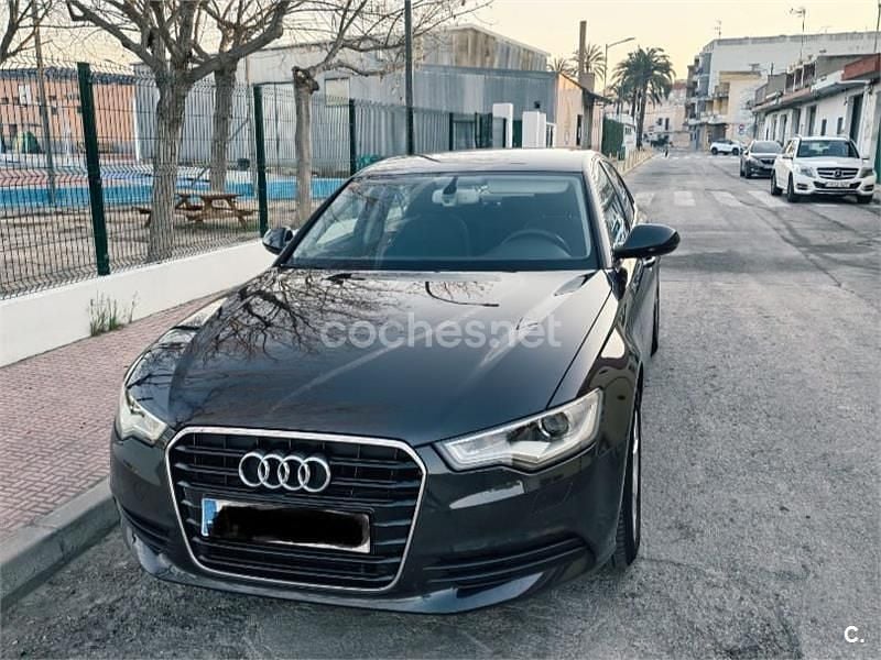 Usado Audi A6 177 CV (130 kW) 2012 Negro Berlina