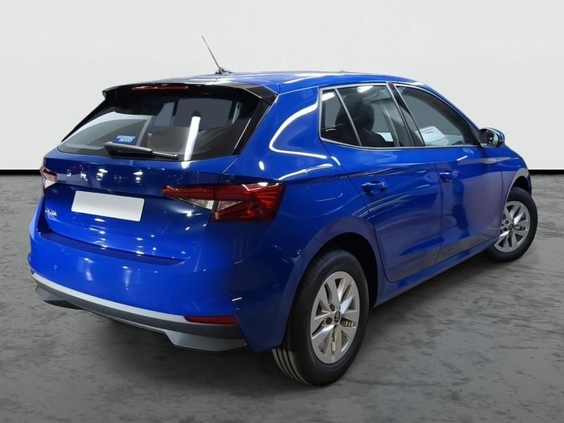 Usado Skoda Fabia Selection 95 CV (69 kW) 2025 Azul energy Utilitario