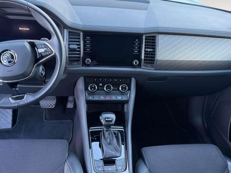Usado Skoda Kodiaq Style 150 CV (110 kW) 2022 Blanco SUV