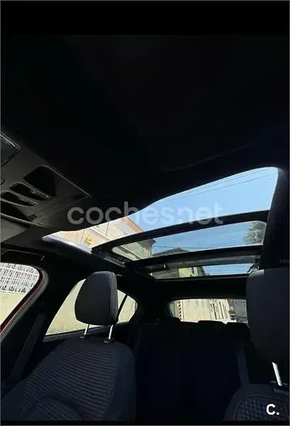 Usado Ford Focus Vignale 125 CV (91 kW) 2020 Rojo Berlina