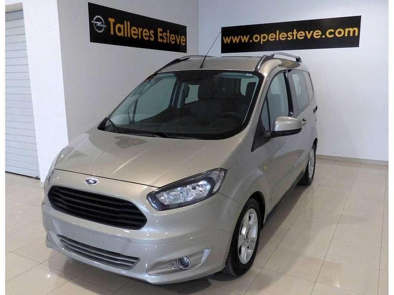 Usado Ford Tourneo Trend 101 CV (74 kW) 2015 Gris Familiar