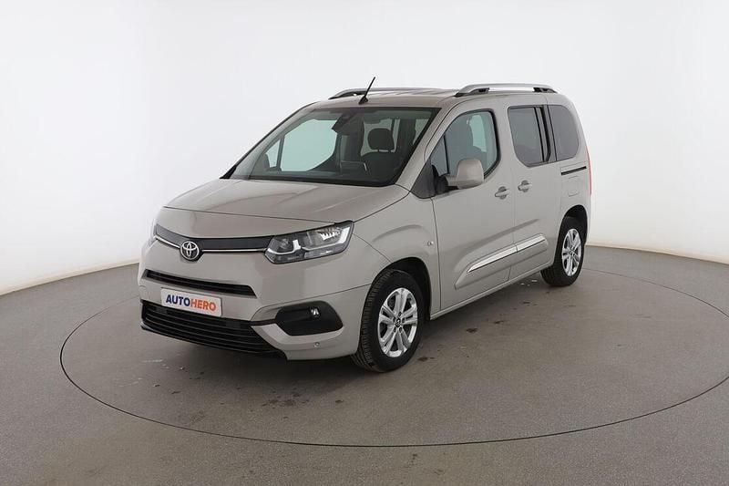 Gris Usado 2020 Toyota Proace Verso Active Familiar | 18.799 € (Precio justo) - Imagen 1/3