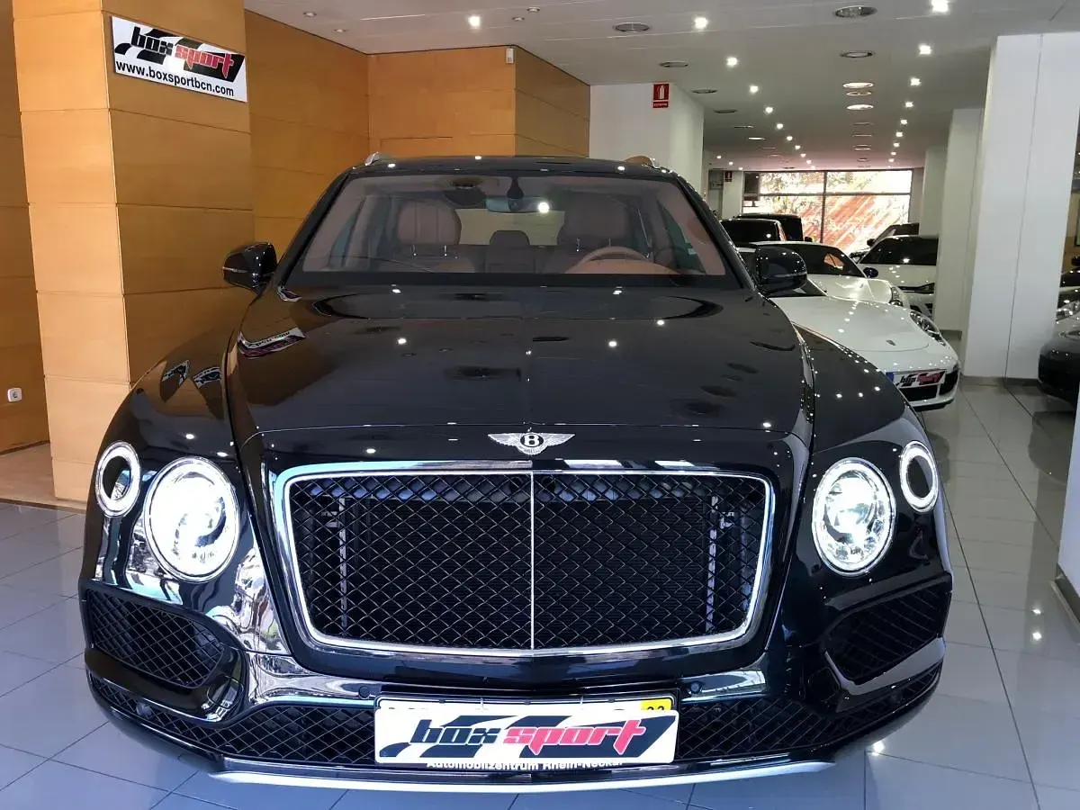 Usado Bentley Bentayga 435 CV (319 kW) 2017 Negro SUV
