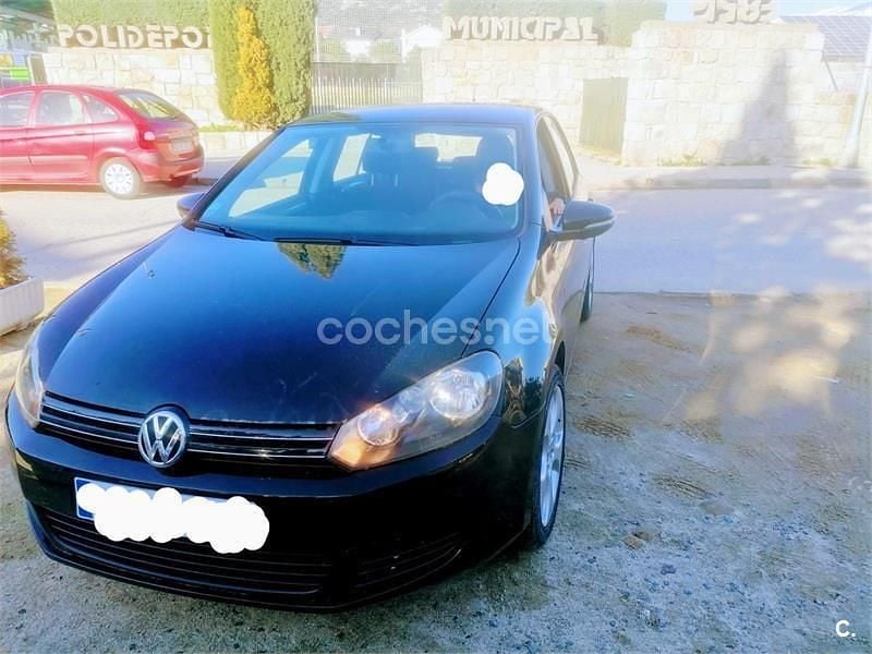Negro Usado 2011 VW Golf VI Berlina | 5000 € (Buen precio) - Imagen 1/4