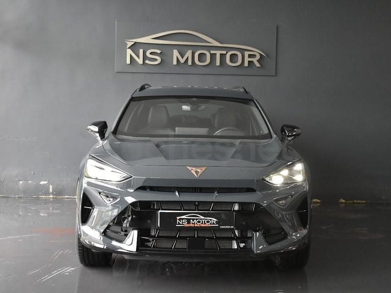 Usado Cupra Formentor 150 CV (110 kW) 2025 Gris / plata SUV