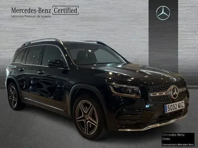 Usado Mercedes GLB200 150 CV (110 kW) 2025 Negro noche SUV