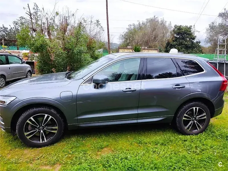 Usado Volvo XC60 405 CV (297 kW) 2020 Gris / plata SUV