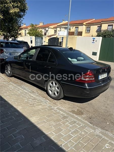 Negro Usado 2001 Mercedes C270 Elegance Familiar | 2999 € (Precio justo) - Imagen 1/1