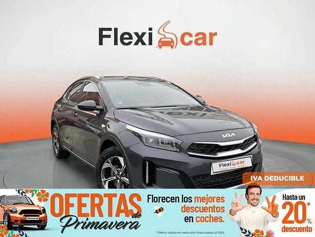 Usado Kia XCeed 120 CV (88 kW) 2023 Gris SUV