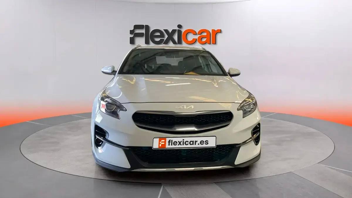 Usado Kia XCeed 120 CV (88 kW) 2022 Blanco SUV