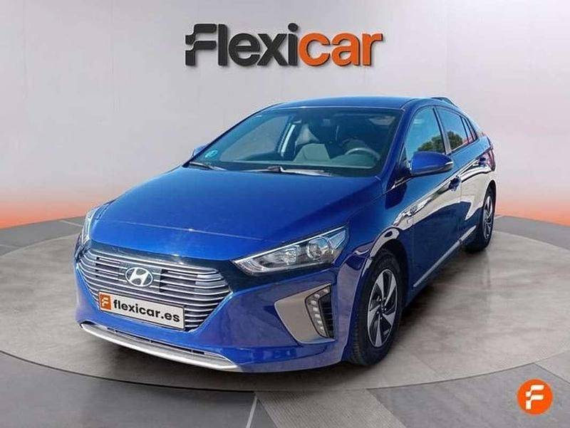 Usado Hyundai Ioniq 141 CV (103 kW) 2018 Azul Utilitario