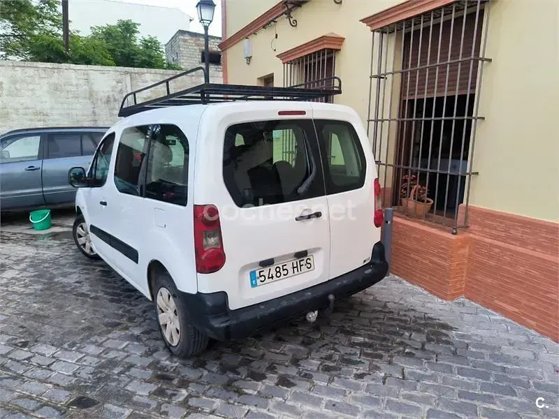 Usado Citroën e-Berlingo Attraction 75 CV (55 kW) 2011 Blanco Monovolumen