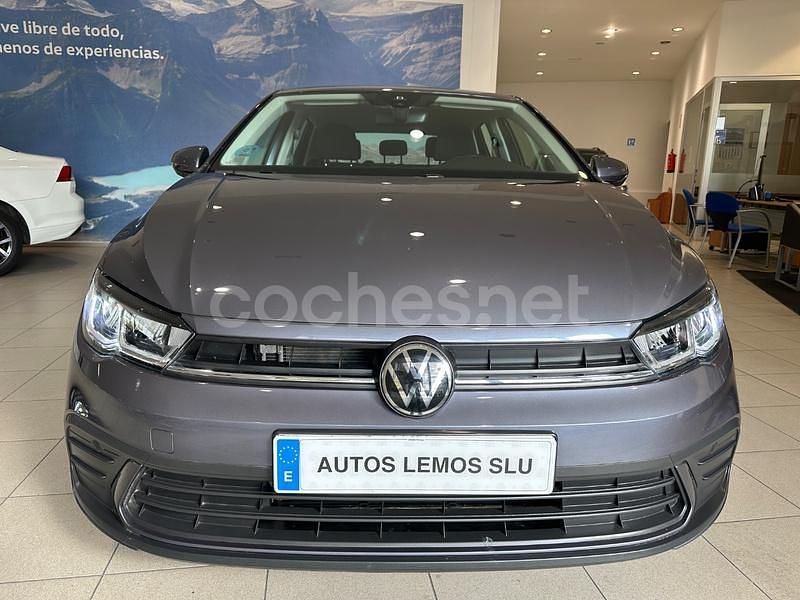 Usado VW Polo Life 95 CV (69 kW) 2023 Gris / plata Berlina