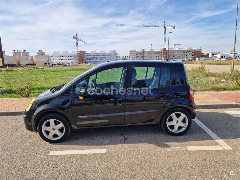 Negro Usado 2004 Renault Modus Dynamique Monovolumen | 2550 € (Precio justo) - Imagen 1/4