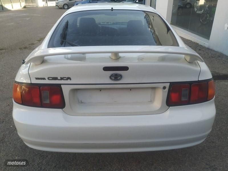 Usado Toyota Celica 116 CV (85 kW) 1997 Blanco Coupe