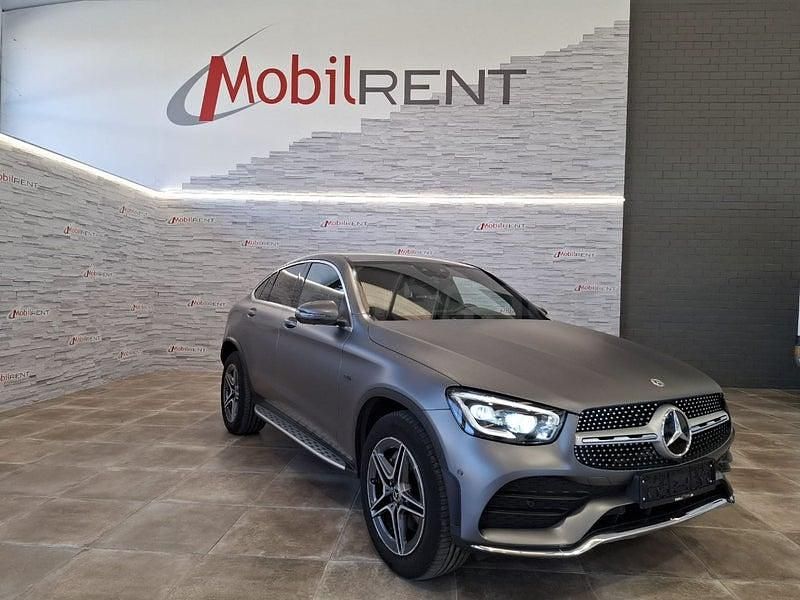 Usado Mercedes GLC300e 306 CV (225 kW) 2020 Gris / plata SUV