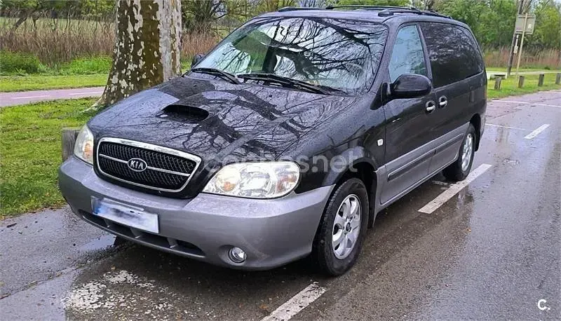 Usado Kia Carnival LX 144 CV (105 kW) 2005 Negro Monovolumen