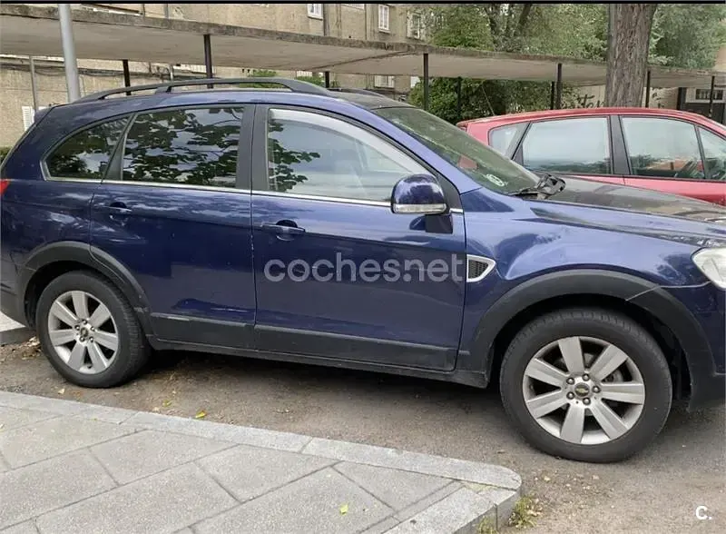 Usado Chevrolet Captiva 150 CV (110 kW) 2006 Azul SUV