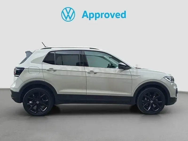 Usado VW T-Cross Sportline 150 CV (110 kW) 2023 Beige SUV