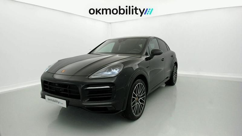 Negro cromita metalizado Usado 2023 Porsche Cayenne Platinum Edition SUV | 86.220 € (Super precio) - Imagen 1/4