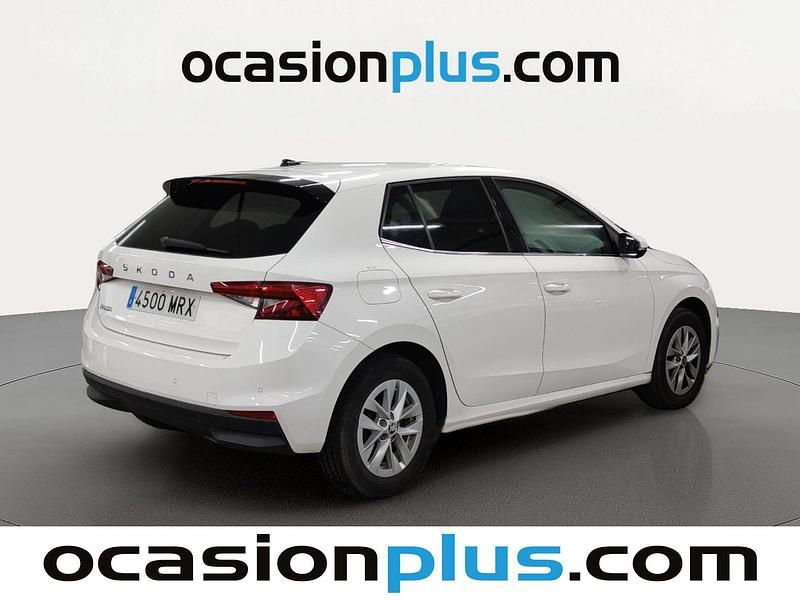 Usado Skoda Fabia Selection 95 CV (69 kW) 2024 Blanco Utilitario