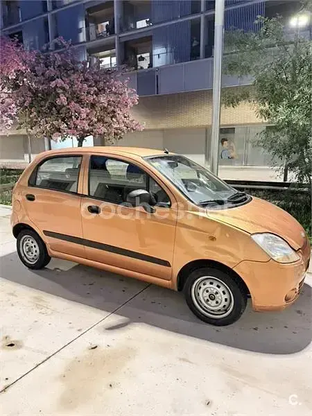 Usado Chevrolet Matiz 65 CV (47 kW) 2005 Naranja Utilitario