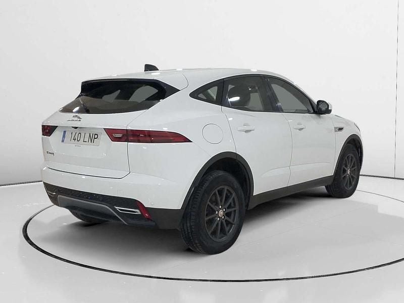 Usado Jaguar E-Pace 163 CV (119 kW) 2021 Blanco SUV