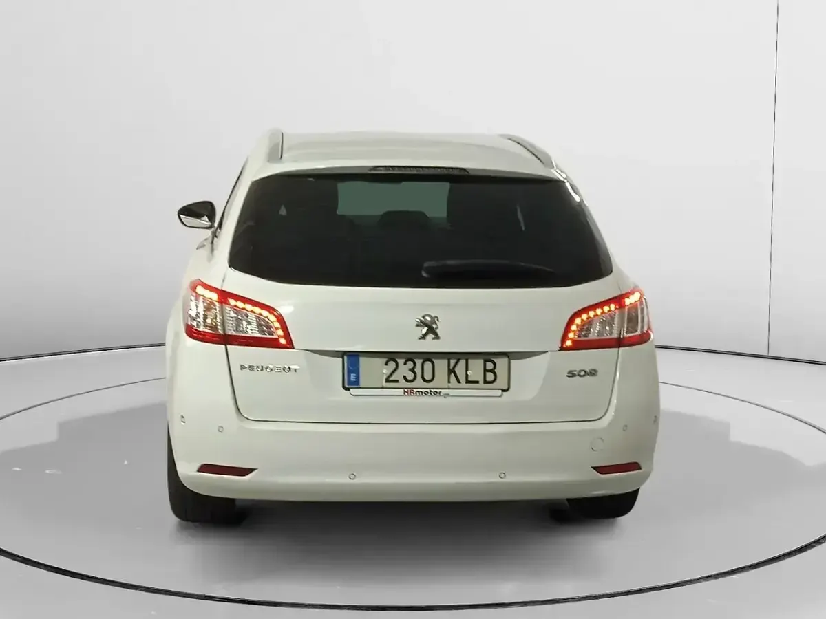 Usado Peugeot 508 Active 120 CV (88 kW) 2018 Blanco Berlina
