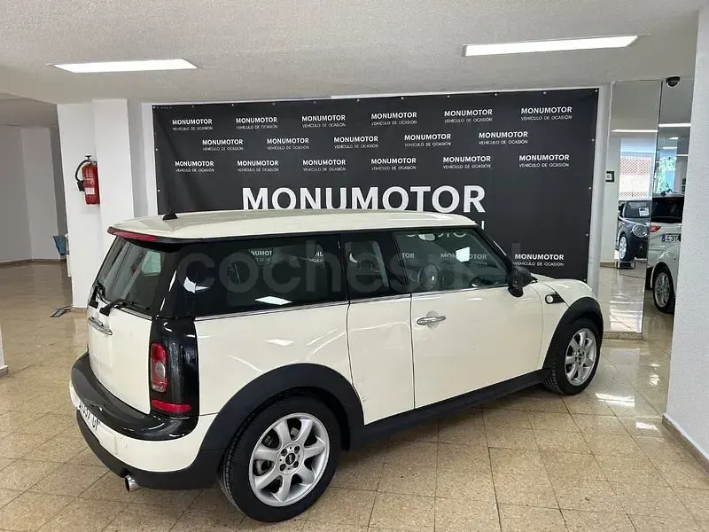 Usado Mini ONE 98 CV (72 kW) 2011 Beige Utilitario