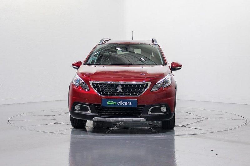 Usado Peugeot 2008 Allure 130 CV (95 kW) 2019 Rojo SUV