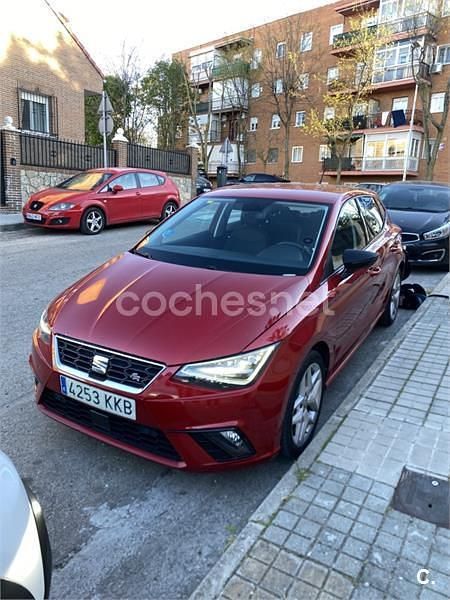 Usado Seat Ibiza FR 90 CV (66 kW) 2018 Rojo Utilitario