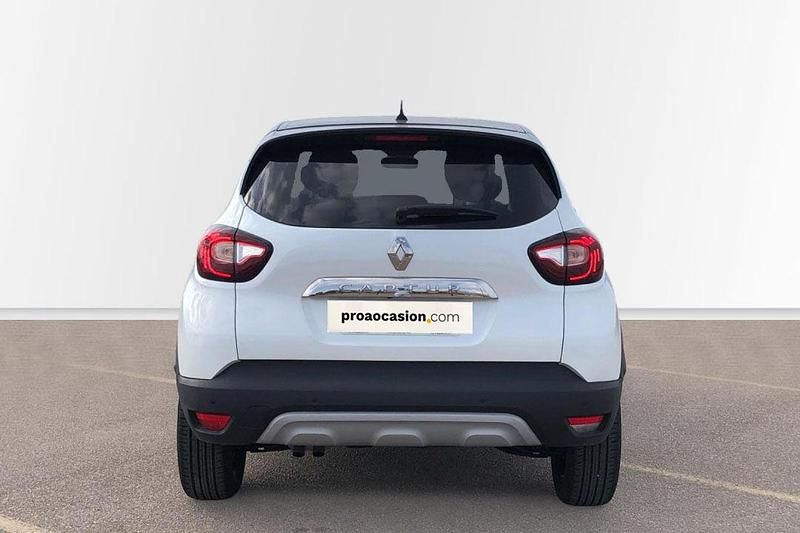 Usado Renault Captur Zen 130 CV (95 kW) 2019 Blanco SUV