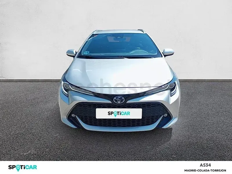 Usado Toyota Corolla Advance 180 CV (132 kW) 2019 Gris / plata Familiar