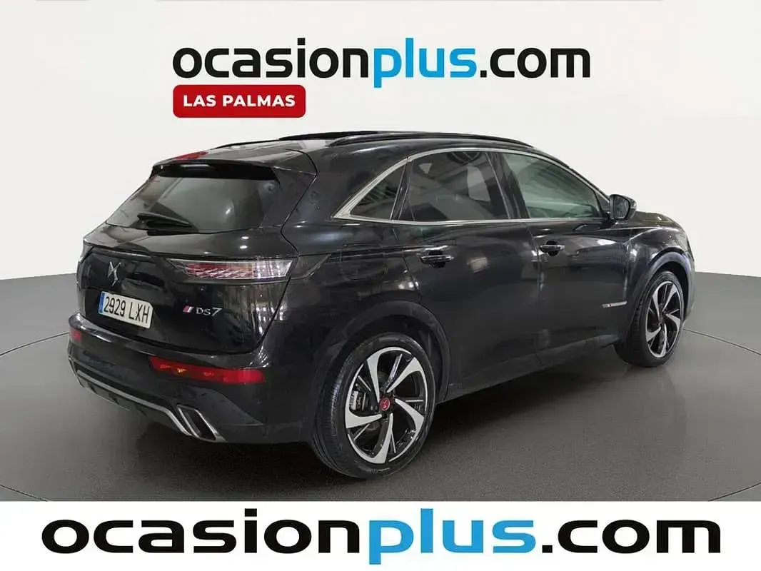 Usado DS Automobiles DS7 Crossback Performance Line Plus 299 CV (219 kW) 2022 Negro SUV