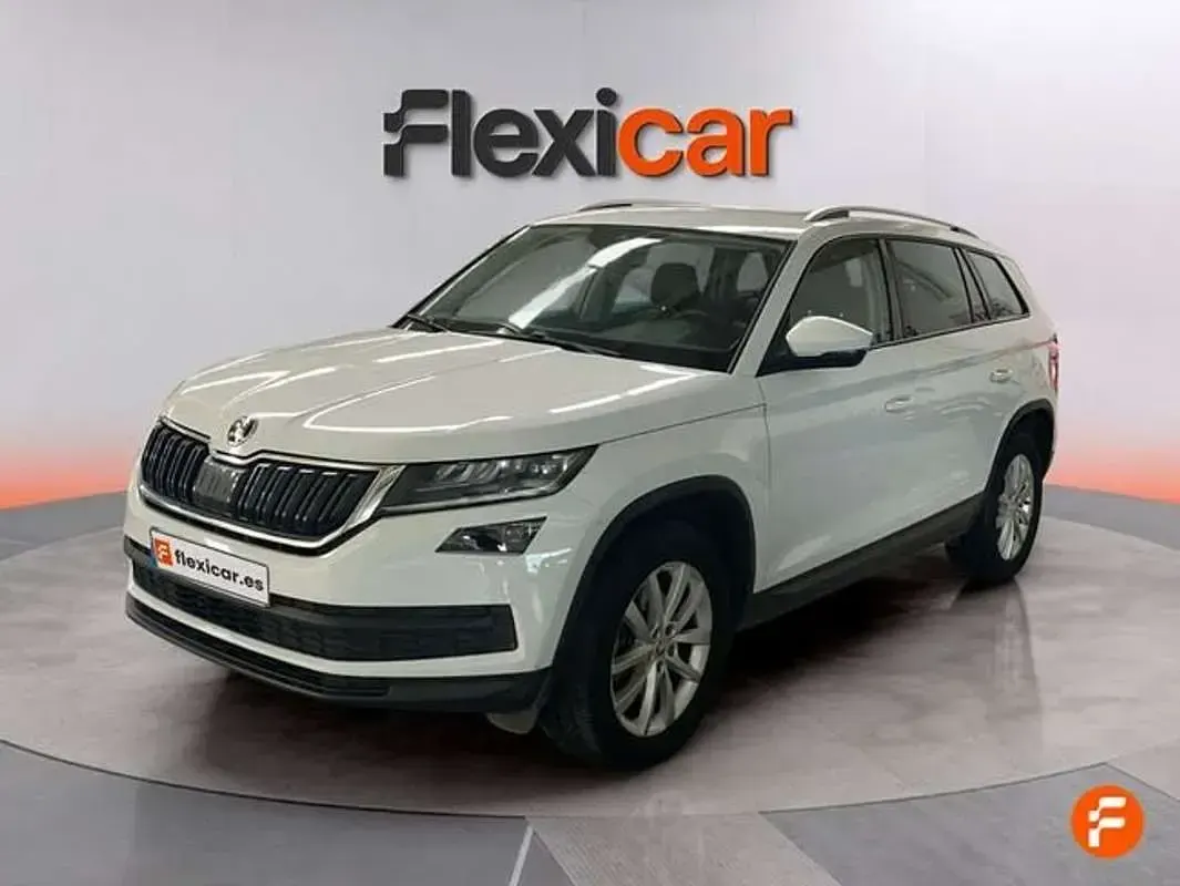 Usado Skoda Kodiaq Ambition 150 CV (110 kW) 2019 Blanco SUV
