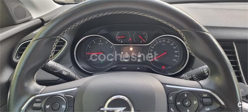 Usado Opel Grandland X Ultimate 130 CV (95 kW) 2018 Blanco SUV